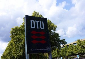Tandlæger ved Hjortekær i Lyngby